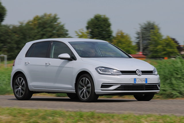 volkswagen golf 16 tdi prova 2018 01 57
