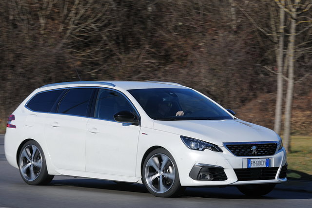 peugeot 308 sw 15 hdi prova 2018 06 36