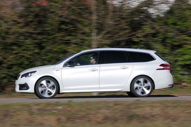 peugeot 308 sw 15 hdi prova 2018 06 48