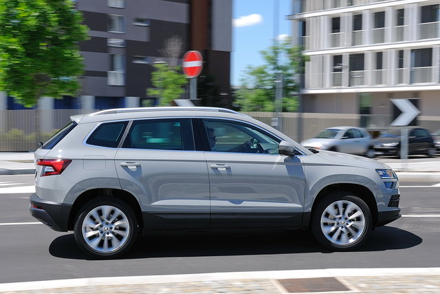 skoda karoq 15 tsi prova 2018 09 57