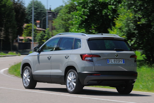 skoda karoq 15 tsi prova 2018 09 67