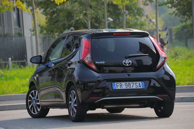 toyota aygo prova 2018 12 38