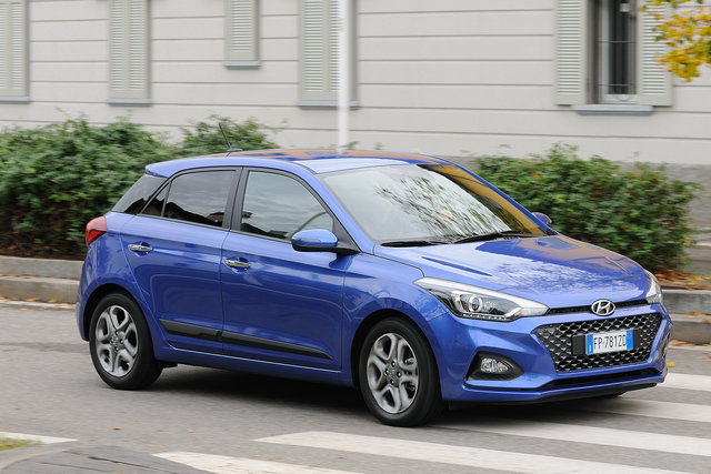 hyundai i20 10 t gdi prova 44