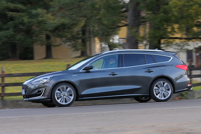 ford focus wagon 10 ecoboost vignale prove 2019 03 10