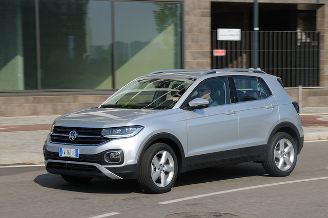 volkswagen t cross prova 2019 06 51