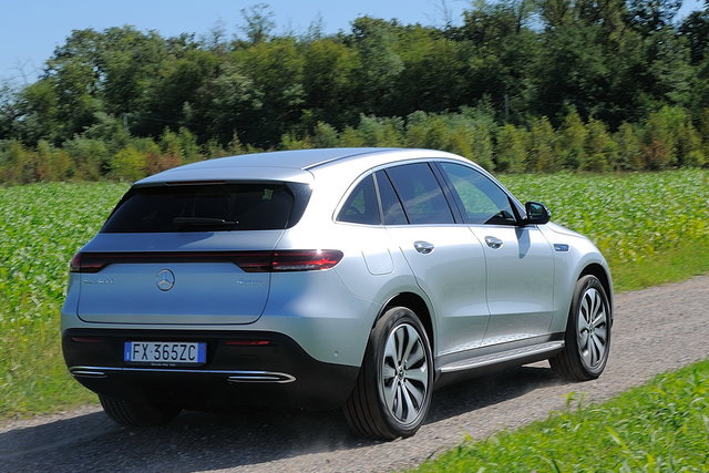 mercedes eqc prova 2019 12 01