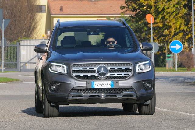 mercedes glb prova marzo 2020 12