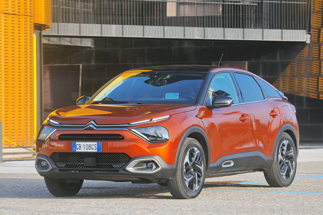 citroen c4 15 bluehadi prova aprile 2021 11