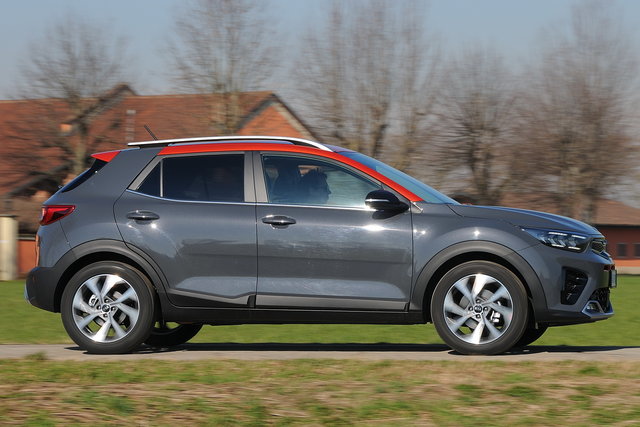 kia stonic 10 t gdi dct 120 prova 2021 04 07