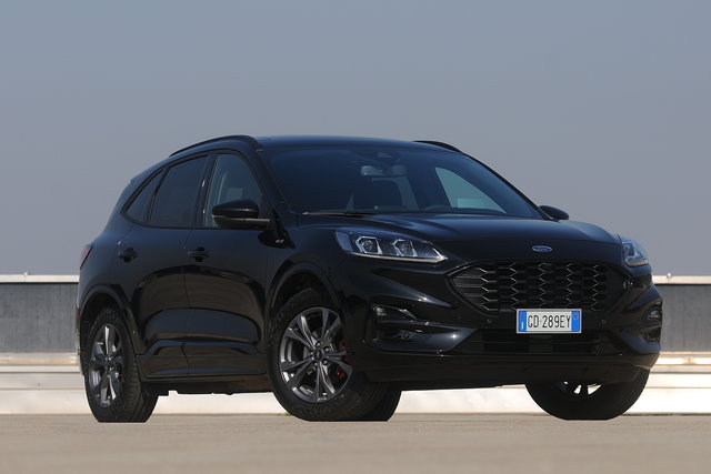 ford kuga 25 fhev awd prova 2021 05 08