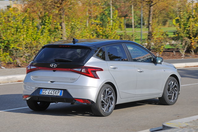 hyundai i20 10 t gdi prova 2021 01 05