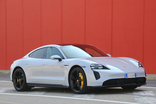 porsche taycan turbo s prova 2021 06 02
