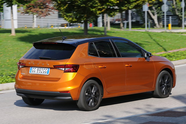 skoda fabia 10 tsi prova 2021 12 01