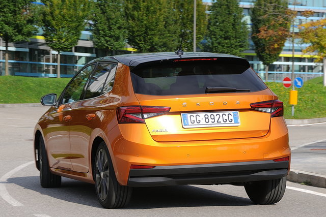 skoda fabia 10 tsi prova 2021 12 03