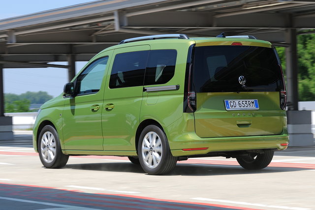 volkswagen caddy 20 tdi prova 2021 08 01