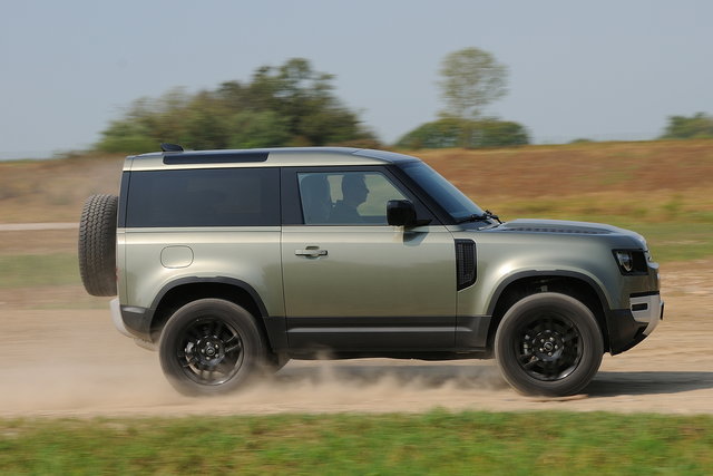 land rover defender 90 d250 prova 2021 11 05