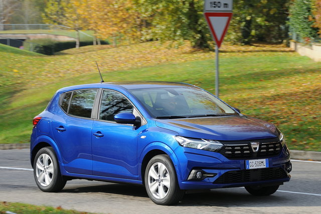 dacia sandero streetway prova 2022 02 06