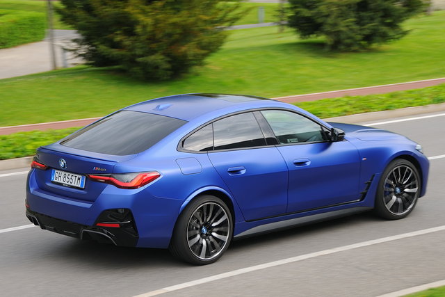 bmw i4 m50 prova 2022 06 0