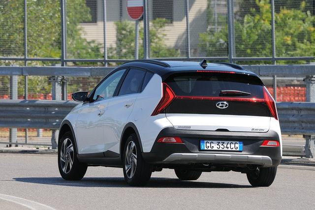 hyundai bayon 12 gpl prova 2022 10 08