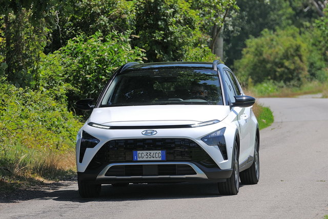 hyundai bayon 12 gpl prova 2022 10 15