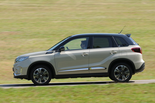 suzuki vitara 15 hybrid prova 2022 10 08