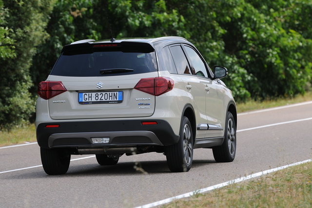 suzuki vitara 15 hybrid prova 2022 10 13
