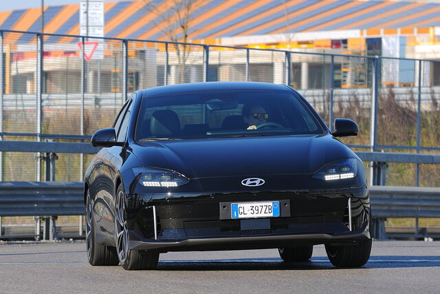 hyundai ioniq 6 prova 2023 04 01