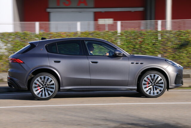 maserati grecale 30 v6 trofeo prova 2023 04 04