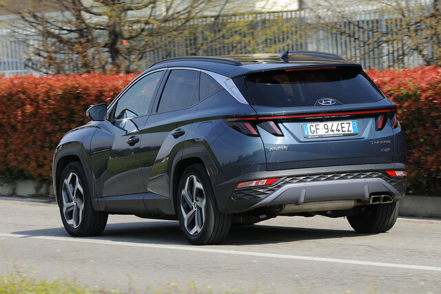 hyundai tucson phev prova 2023 05 01