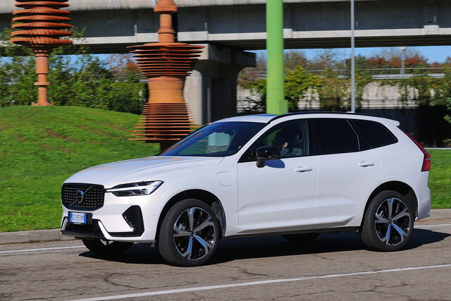 volvo xc60 t6 prova 2023 05 05