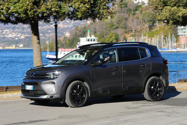 citroen c5 aircross 12 hybrid edcs6 prova 2024 03 06