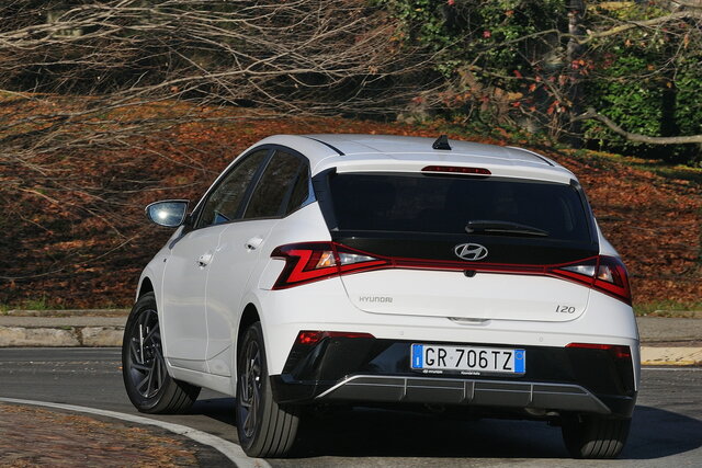 hyundai i20 t gdi prova 2024 02 01