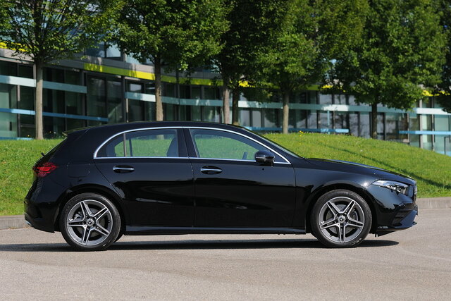 mercedes classe a 250e prova 2023 12 03