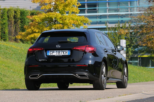mercedes classe a 250e prova 2023 12 06