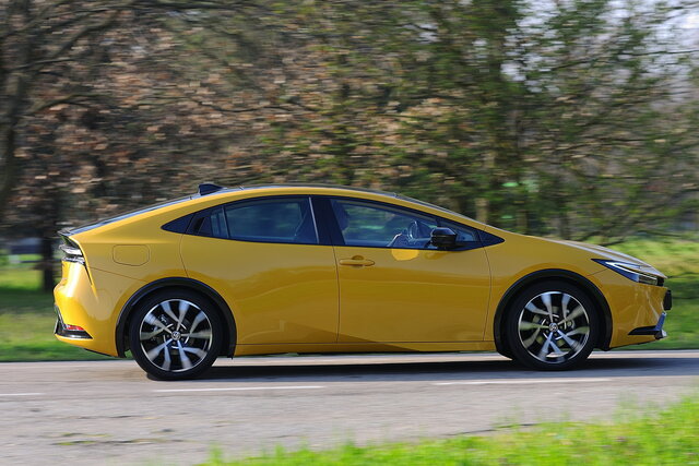 toyota prius 20 plug in prova 2024 08 05