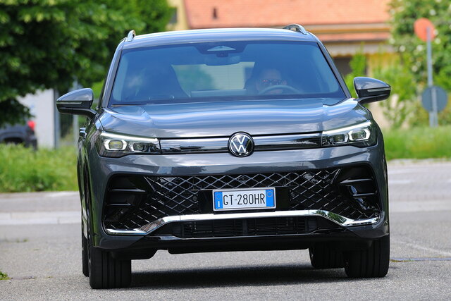 volkswagen tiguan prova 2024 09 06