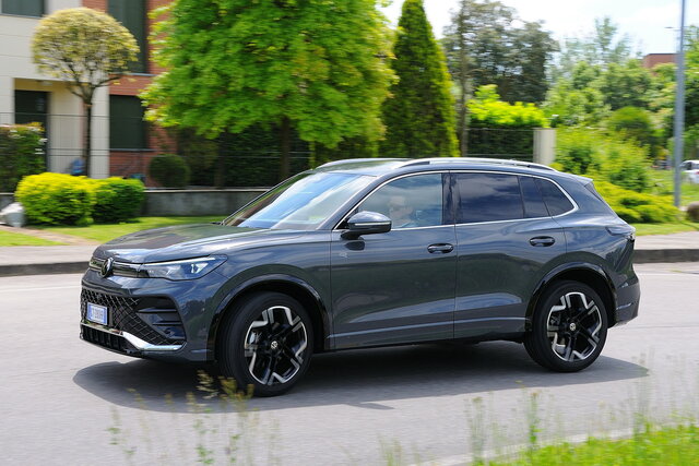 volkswagen tiguan prova 2024 09 08