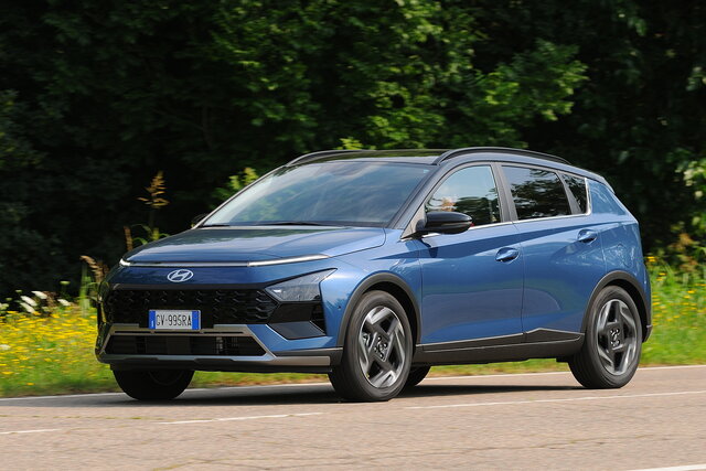 hyundai bayon prova 2024 09