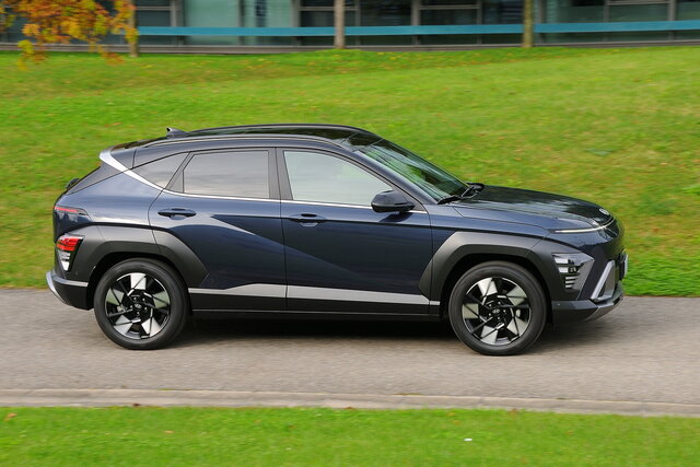 hyundai kona 16 hev prova 2024 12 07