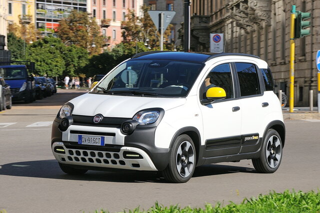 fiat panda 10 hybrid pandina 2024 12 07