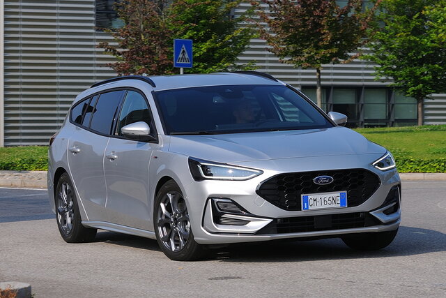 ford focus 15 ecoblue 120 cv prova 2023 10
