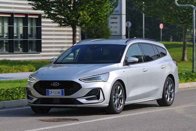 ford focus 15 ecoblue 120 cv prova 2023 10 04