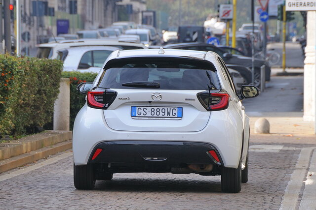 mazda 2 15 hybrid prova 2025 01 02