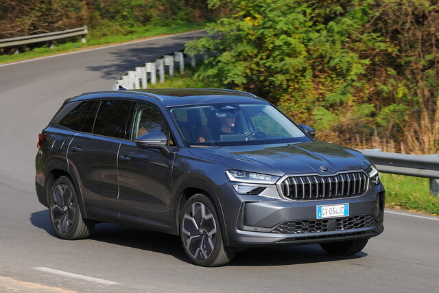skoda kodiaq 15 tsi phev 204 cv