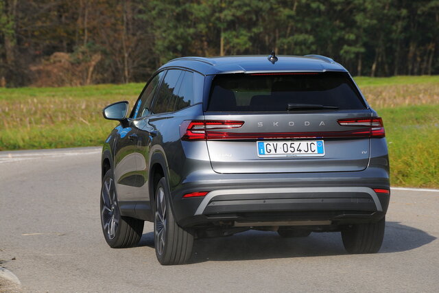 skoda kodiaq 15 phev prova 2025 03 06
