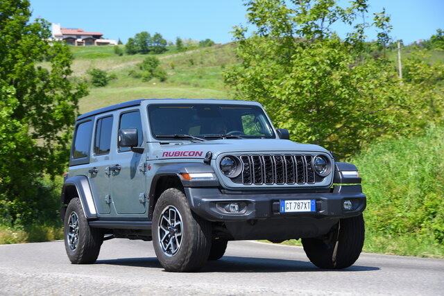 jeep wrangler unlimited 20 i 4 turbo prova 202508 02