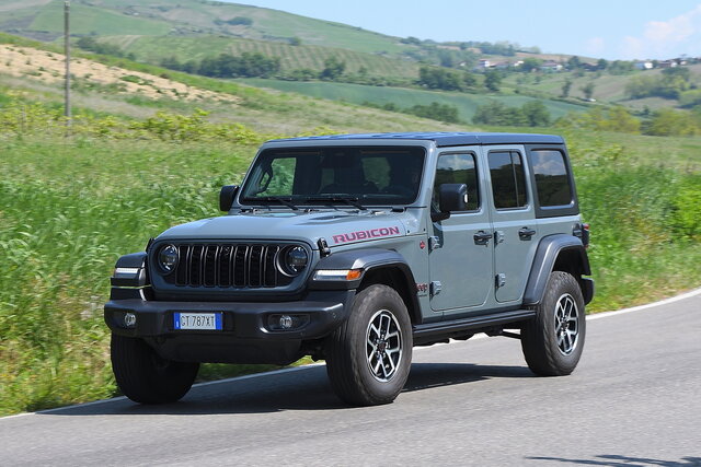 jeep wrangler unlimited 20 i 4 turbo prova 202508 06