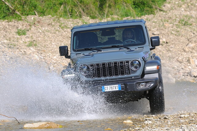 jeep wrangler unlimited 20 i 4 turbo prova 202508 07