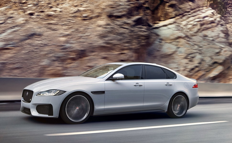 Jaguar XF