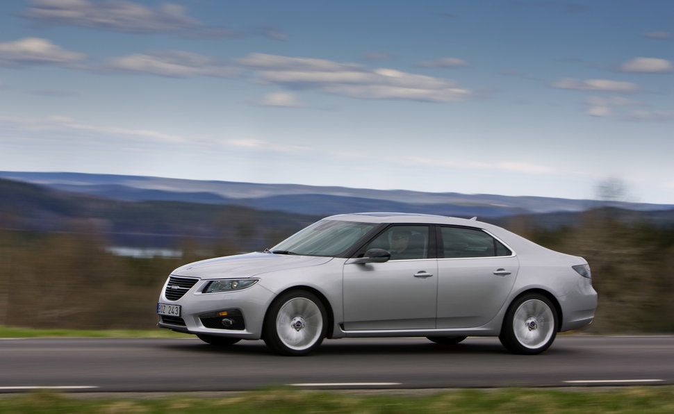 Saab 9-5 prova, scheda tecnica, opinioni e dimensioni 2.0 Turbo Vector -  alVolante.it